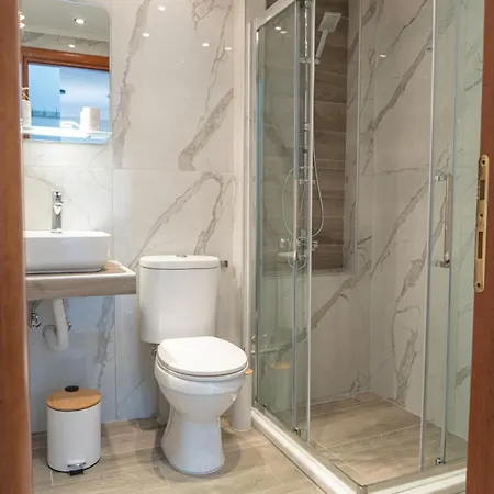 Sissy By Kottas * Nea Kallikrateia